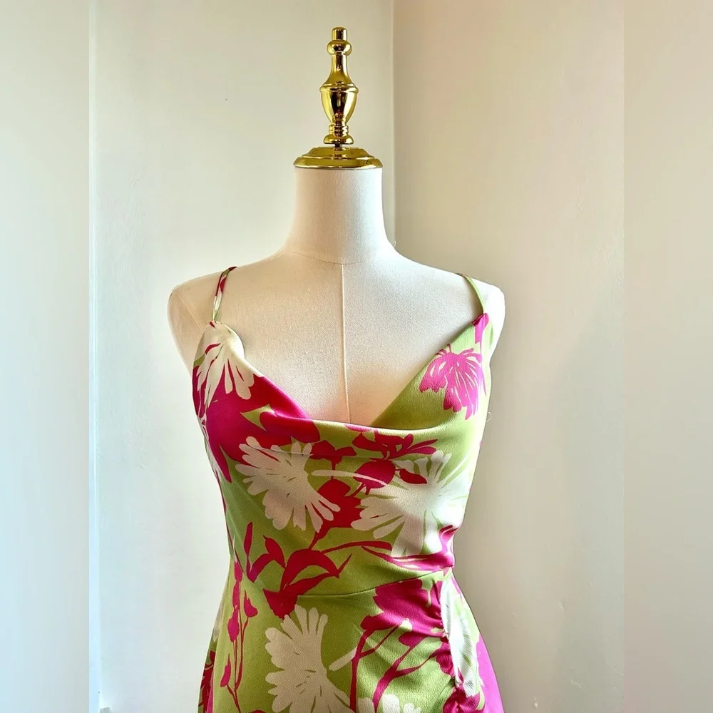 Taylor Pink and Green Floral Maxi Dress - Picture 2 of 6